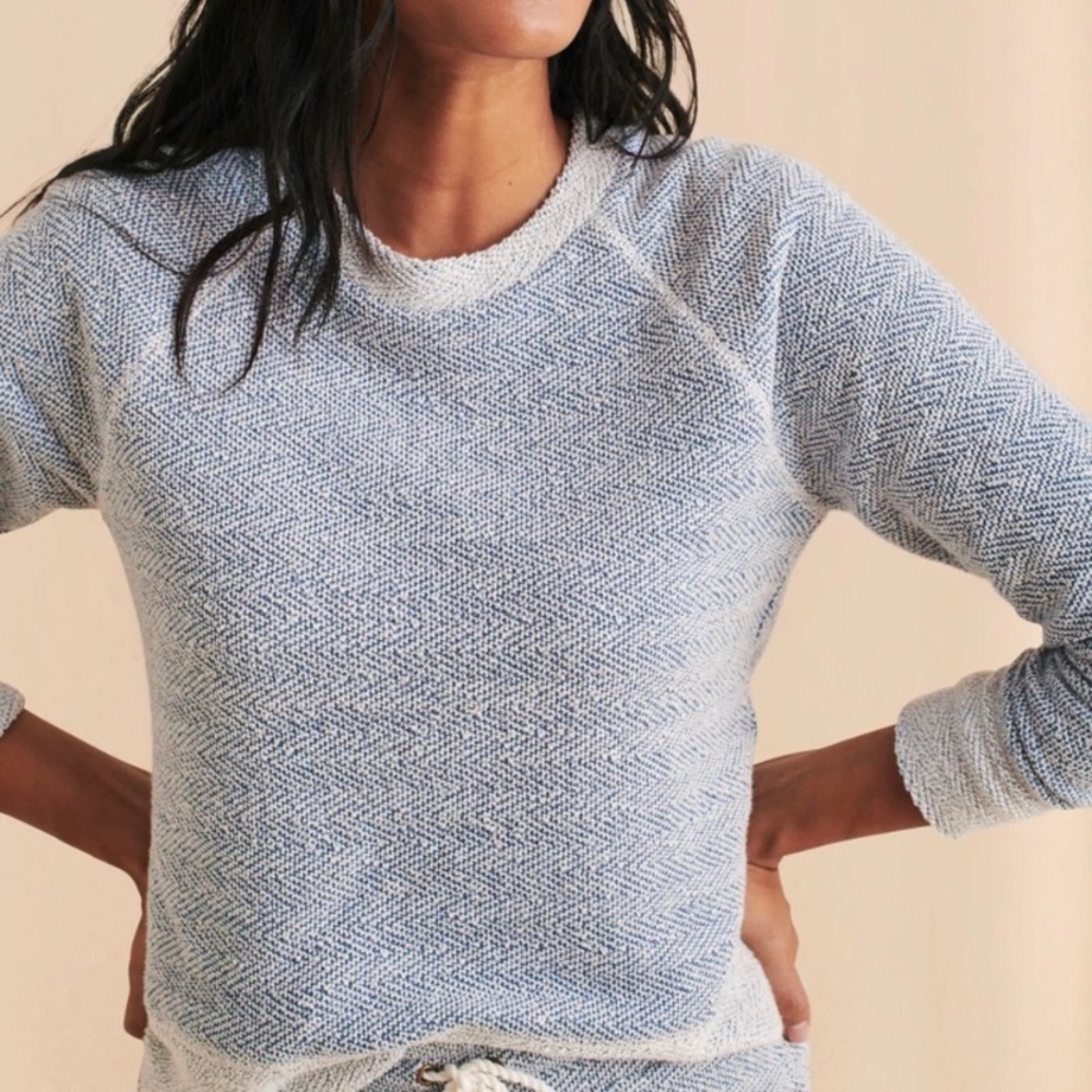 Fatherly Blue Knit Women’s Sweater Size M